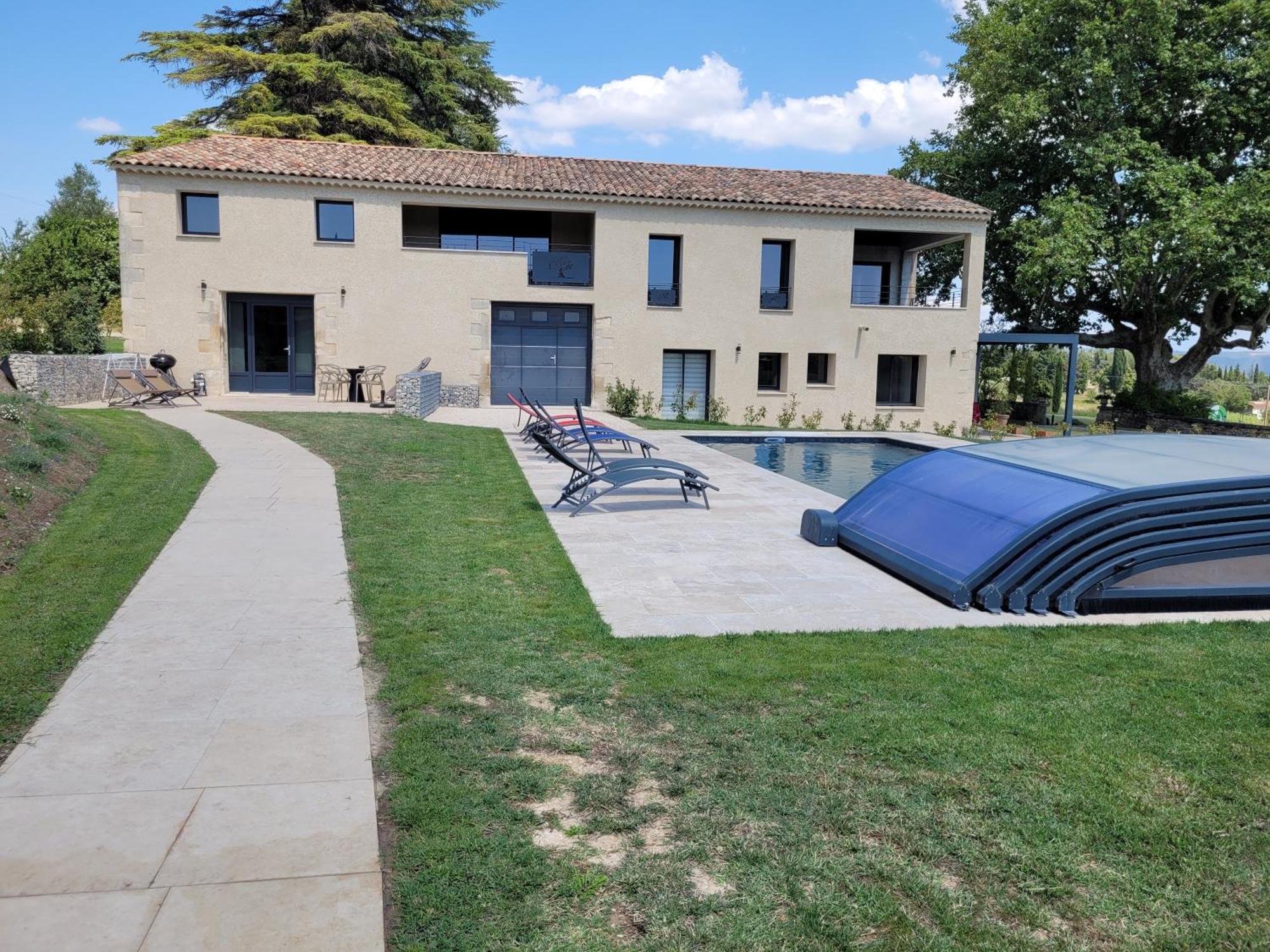 Отель La Bastide De L'Adrech Маноск Экстерьер фото