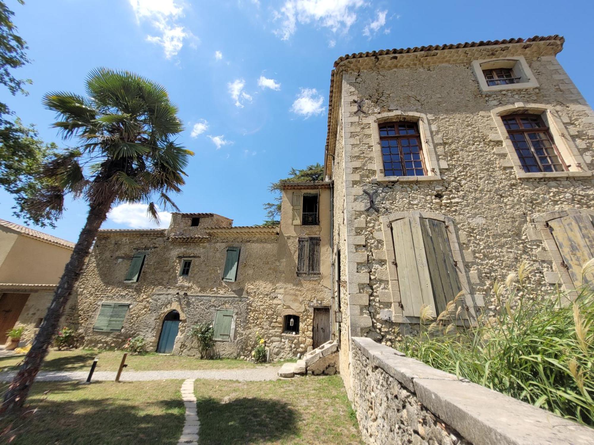 Отель La Bastide De L'Adrech Маноск Экстерьер фото