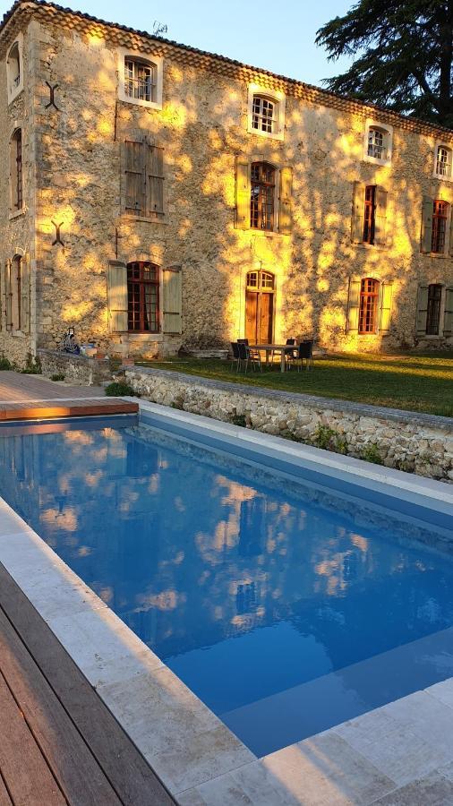 Отель La Bastide De L'Adrech Маноск Экстерьер фото